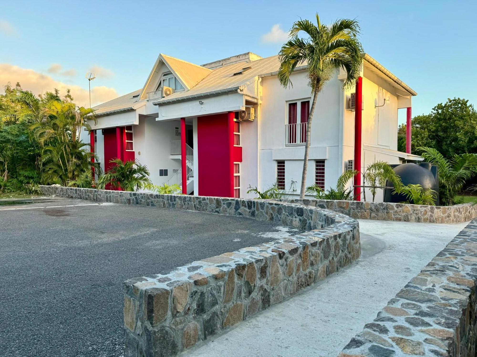Résidence Le Vallon Guadeloupe Parc Piscine Appartements&Studios&Services hôteliers à la carte Saint-Francois (Grande-Terre) Exterior foto