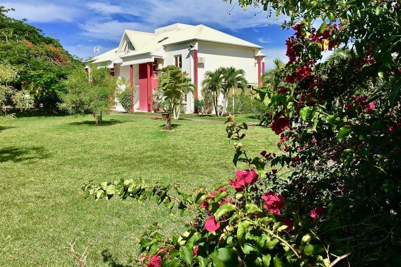 Résidence Le Vallon Guadeloupe Parc Piscine Appartements&Studios&Services hôteliers à la carte Saint-Francois (Grande-Terre) Exterior foto