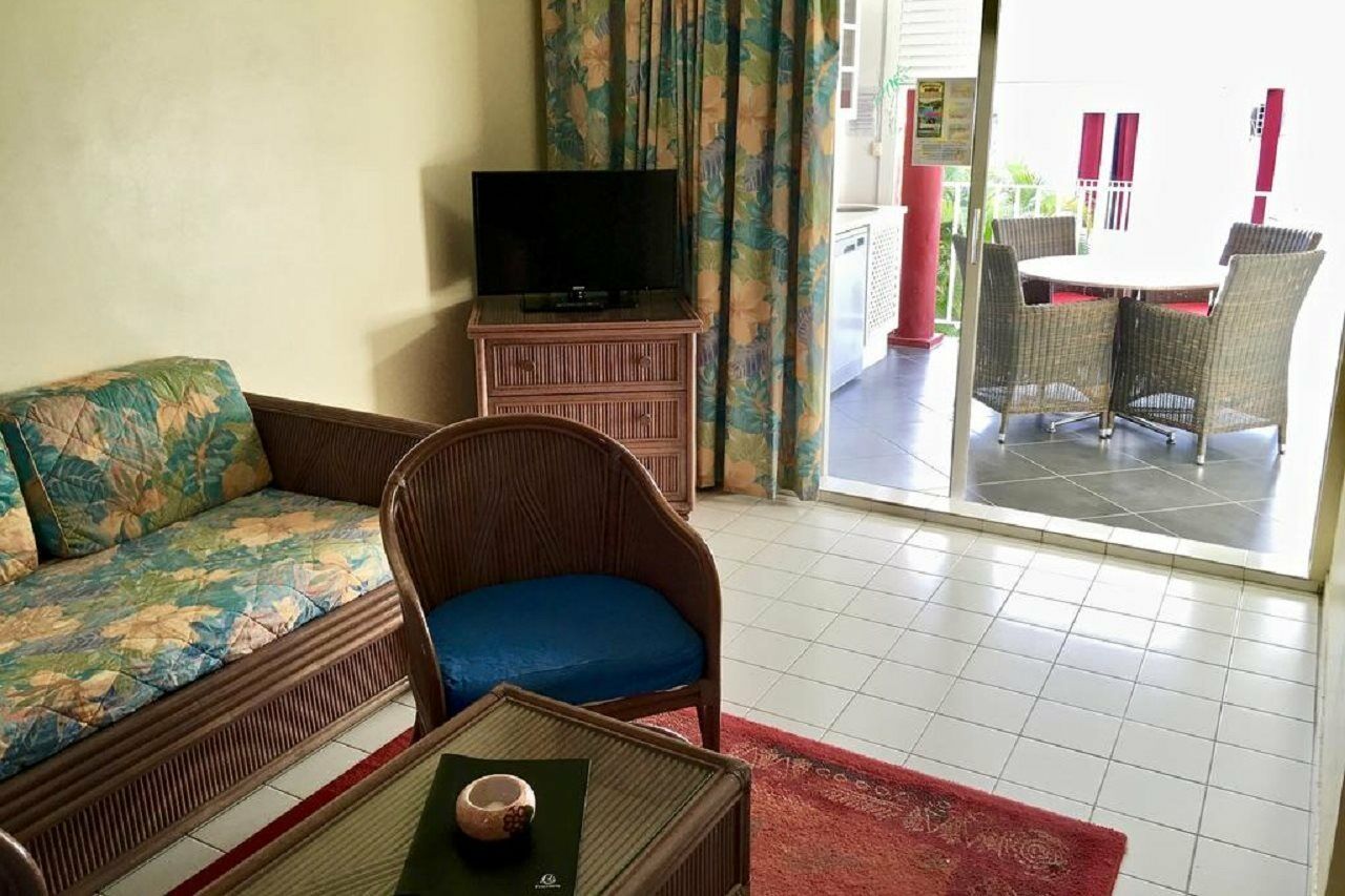 Résidence Le Vallon Guadeloupe Parc Piscine Appartements&Studios&Services hôteliers à la carte Saint-Francois (Grande-Terre) Exterior foto